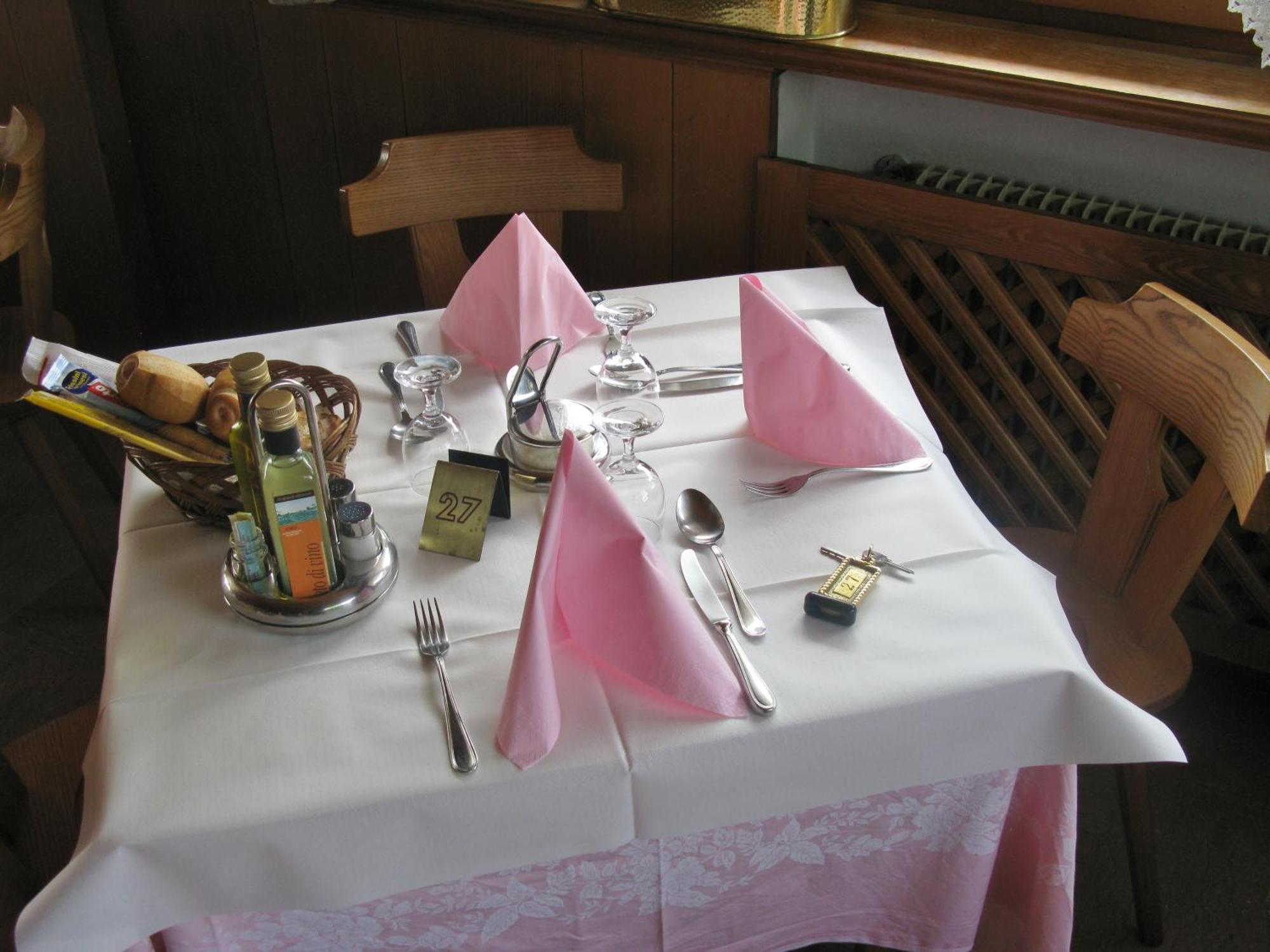 Albergo Miravalle เอารอนโซ ดิ คาโดเร ภายนอก รูปภาพ